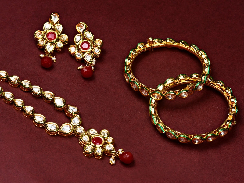 A picture of traditional jewelry 