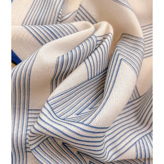 Gorgeous Simple Striped Pattern Scarf High-end Viscose Scarf
