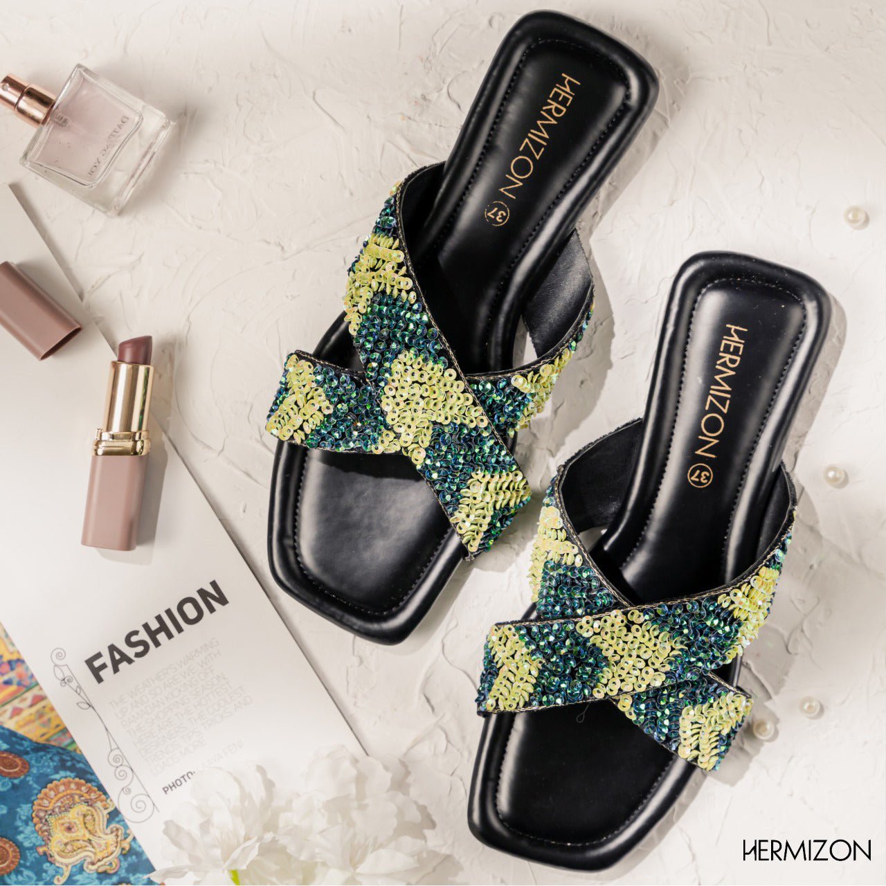 Black color sandal, a shoe from Hermizon Brand