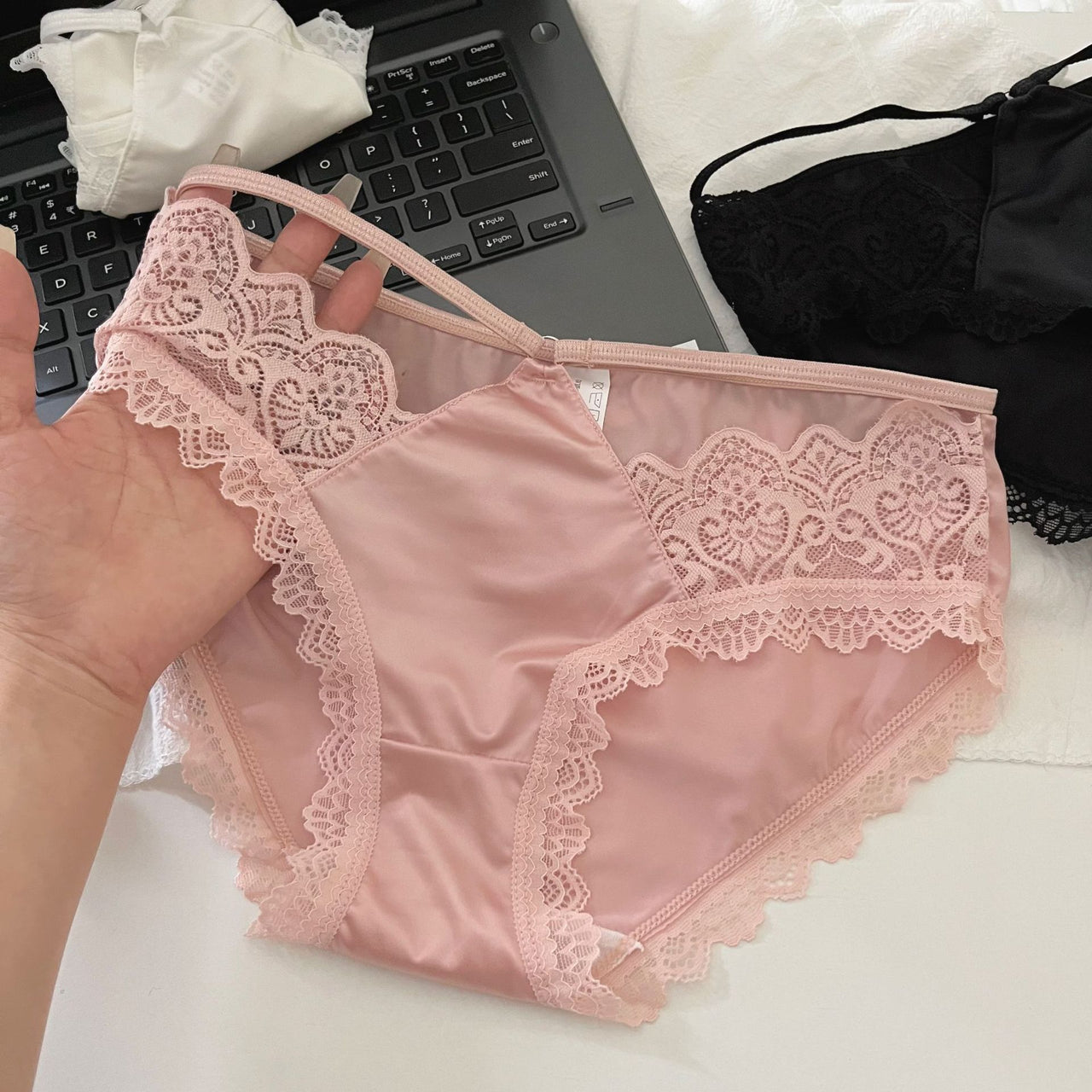French Style Satin Lace Seamless Comfortable Panties