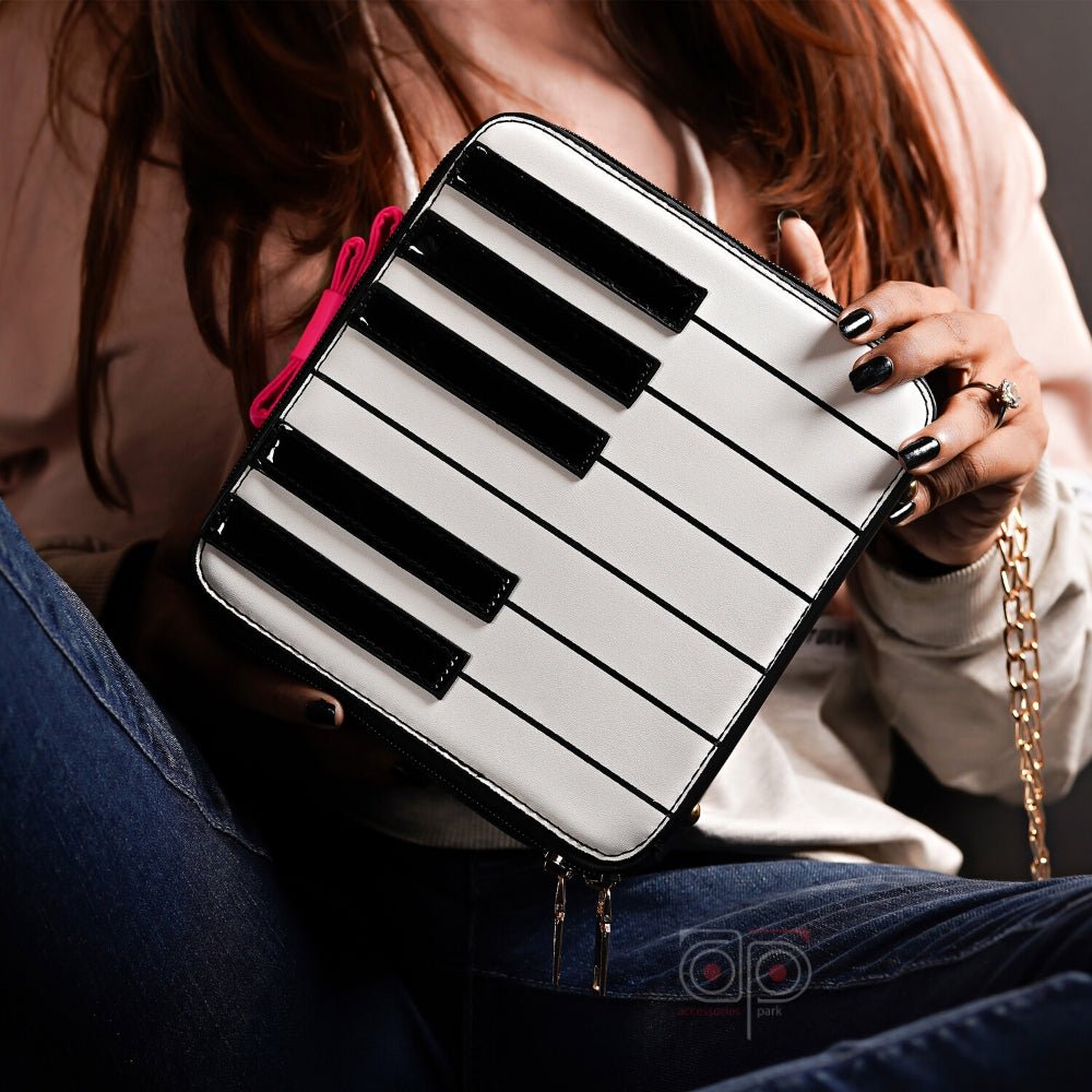A piano design bag with white and black color surface 