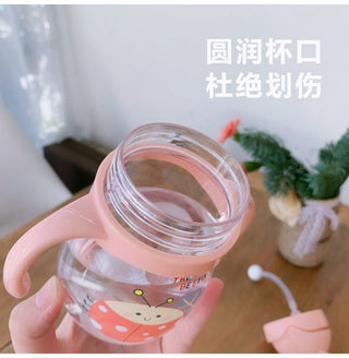 Cute Size Portable Water Bottle Mum Pot with Straw for Children