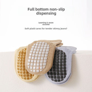 All Seasons Boneless Warm Baby Socks With Non-Slip Palm Pad